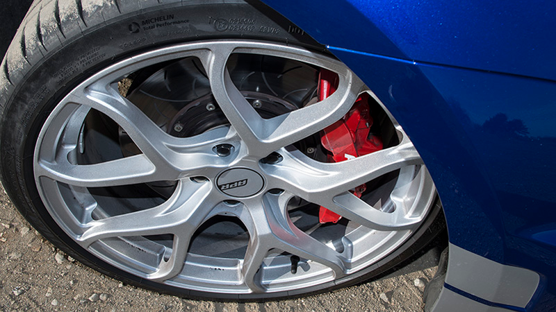 Illustration for article titled I Drove A 470 HP Volkswagen Golf R With $18,000 In Mods And Oh My God